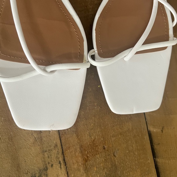 Who What Wear Sandals - Picture 3 of 3